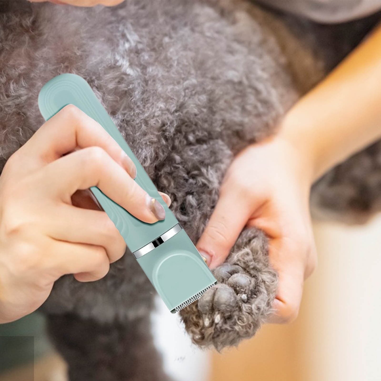 Professional 4-in-1 Pet Grooming Kit with Ceramic Blades, Low-Noise Motor, R-Type Cutter for Safe Trimming, Shaving & Nail Care, Lightweight Cordless Clipper for Dogs & Cats